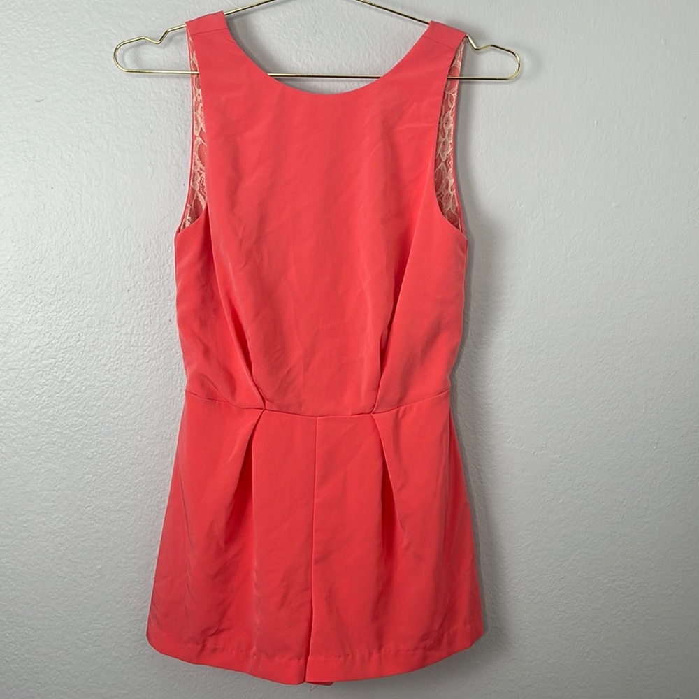 ASTR The Label Sleeveless Lace Open Back Romper